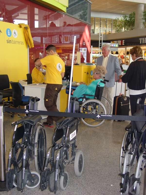 AGP passengers with reduced mobility. malaga airport terminal 3