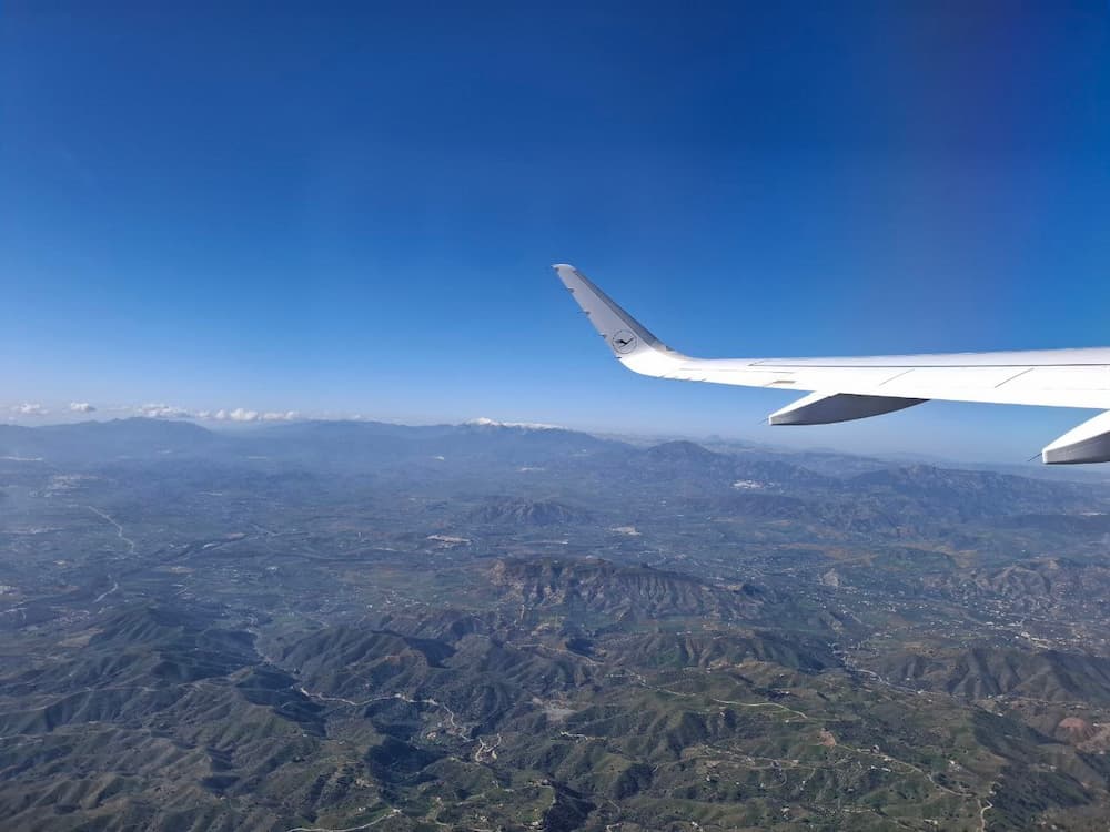 Lufthansa flight departing from Malaga airport
